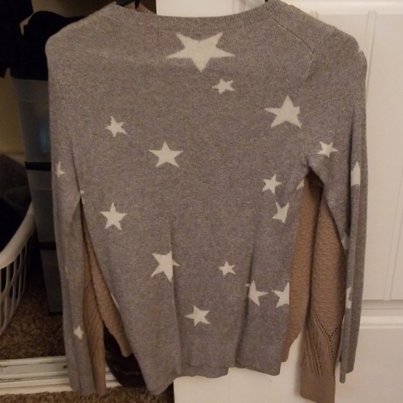 Sweater - Picture 3 of 3